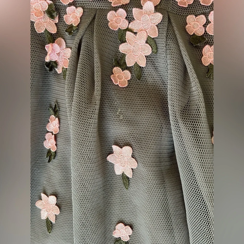 5/$25 New Look Premium semi-formal dress size USA 14 - Picture 4 of 10